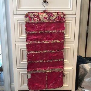 Hanging organizer